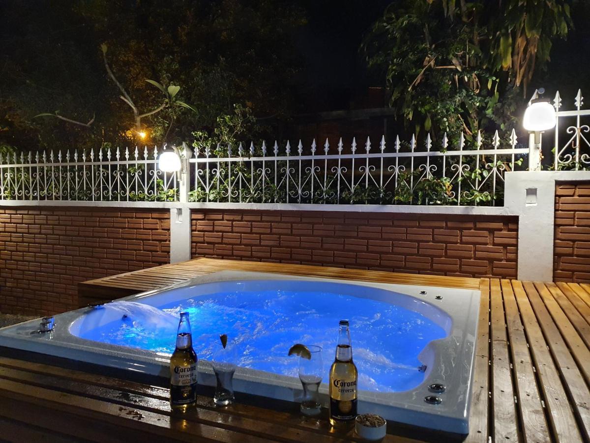 Hotel Aatrac Iguazu Пуерто Игуасу Екстериор снимка