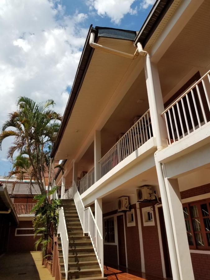 Hotel Aatrac Iguazu Пуерто Игуасу Екстериор снимка