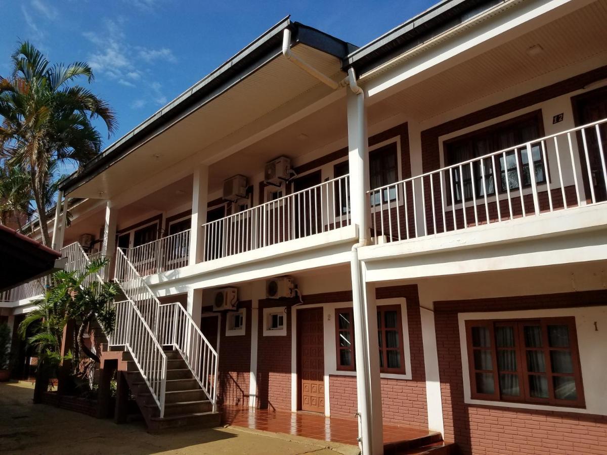 Hotel Aatrac Iguazu Пуерто Игуасу Екстериор снимка